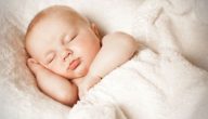 الاطفال حديثي الولادة والنوم