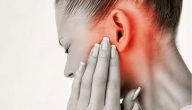 علاج التهاب الاذن الوسطى عند الكبار