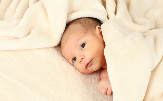 العناية الصحية بالاطفال وخاصة حديثي الولادة