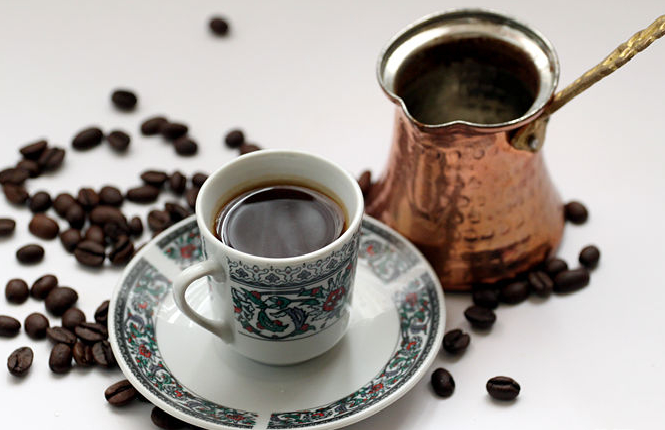 كثرة شرب القهوة التركية
