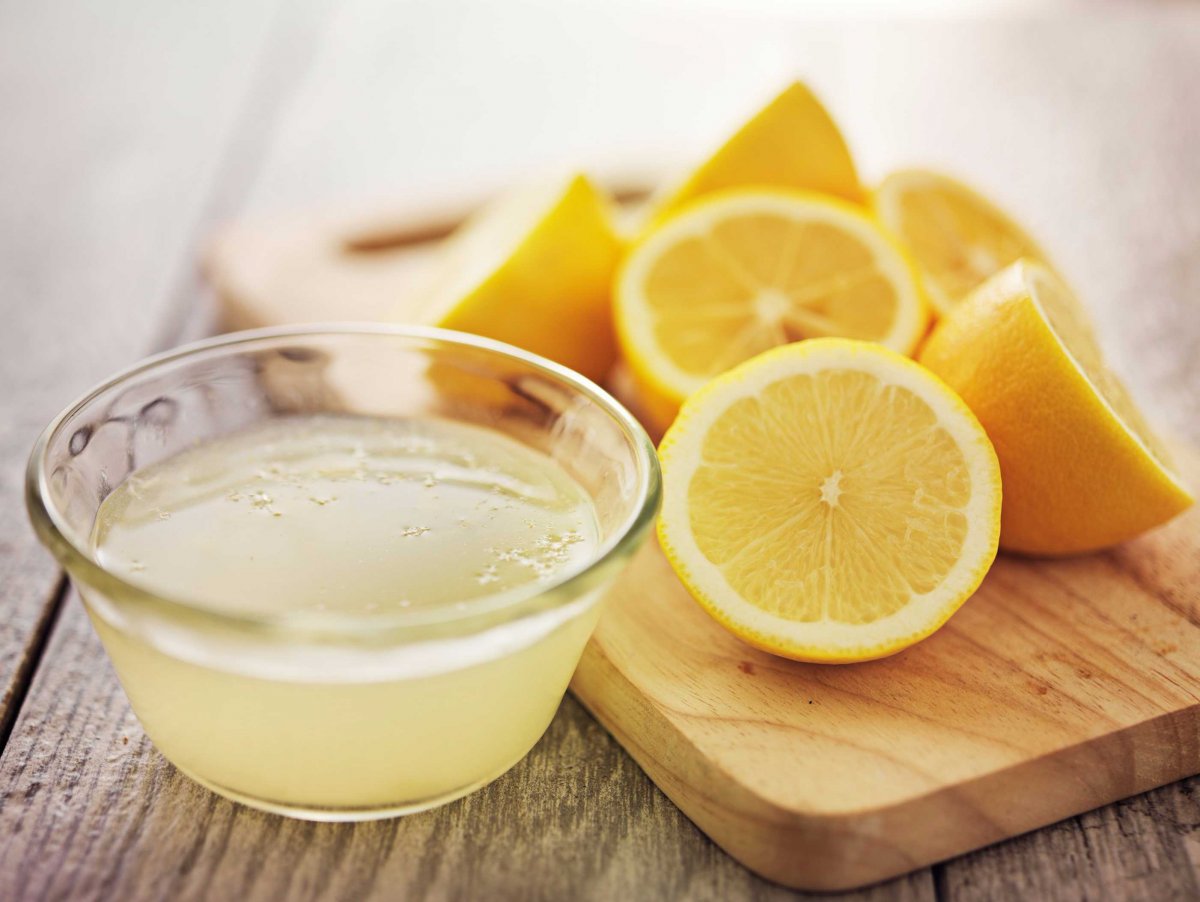 أضرار الليمون والسكر للوجه