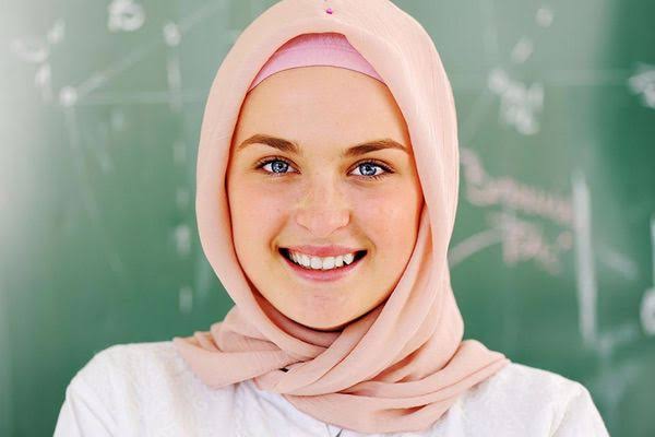ما فوائد الحجاب للصف السادس