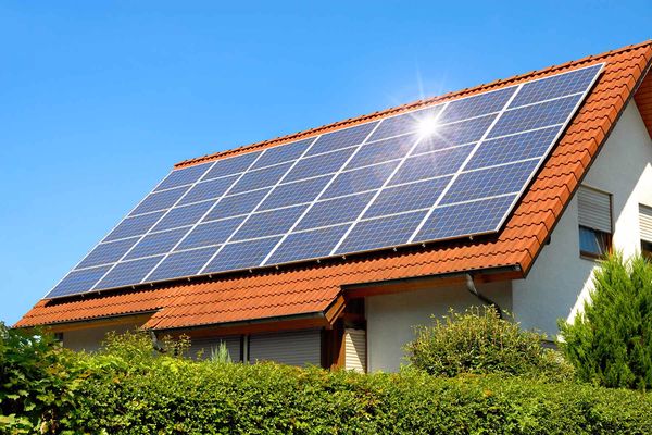 تحويل الطاقة الشمسية إلى كهربائية