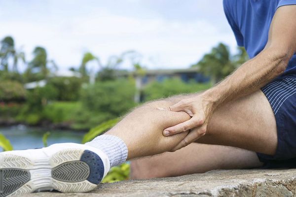 علاج تشنج عضلة الساق الخلفية