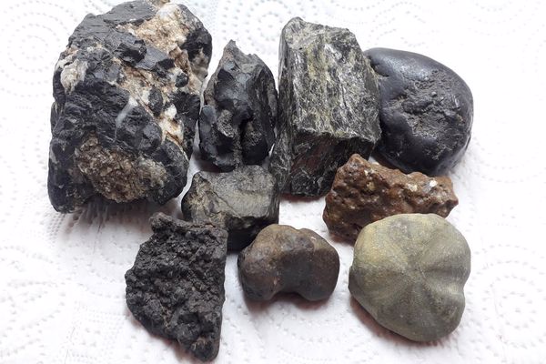 أنواع الحجارة في الطبيعة