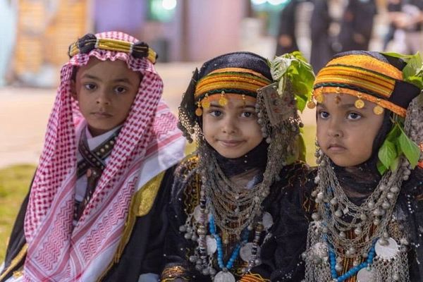 ملابس تراثية سعودية للاولاد