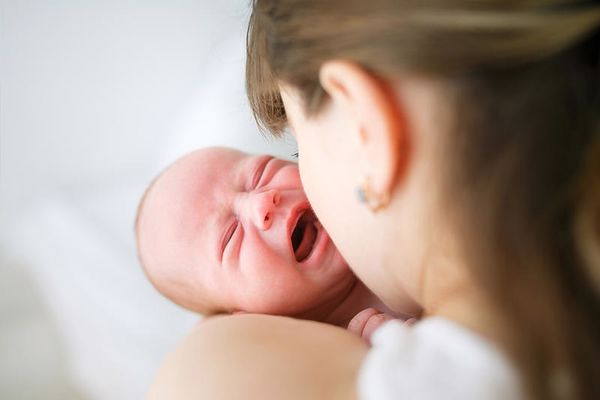 علاج مغص الرضع